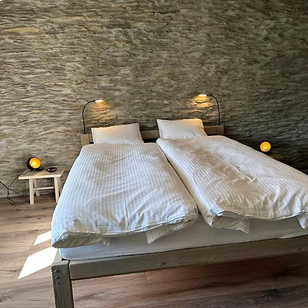 B&B Le Nid D'Hirondelle Уффализ Экстерьер фото